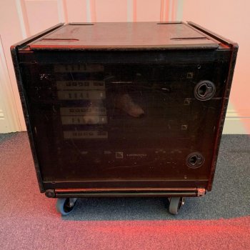 L-Acoustics LA8 LA-RAK AES/EBU R3