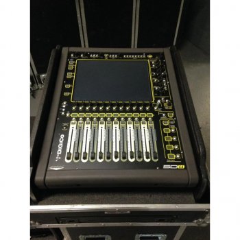 DiGiCo SD11, D2 Rack and BNC Cables