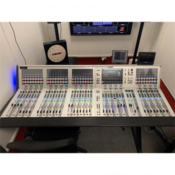Soundcraft Vi600 with Local and Stage Rack