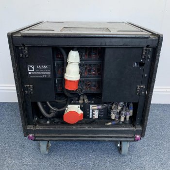 L-Acoustics LA8 LA-RAK AES/EBU R3