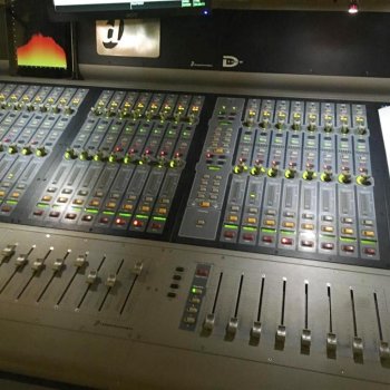 Avid-Digidesign D-Show