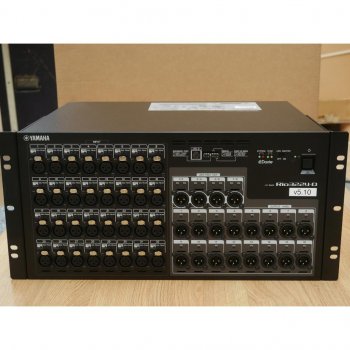 Yamaha CL5 with 2 x Rio 32/24 Stageboxes