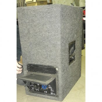 Meyer Sound 700HP and CQ1 Package