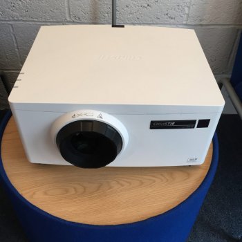 Christie DHD600-G Projector