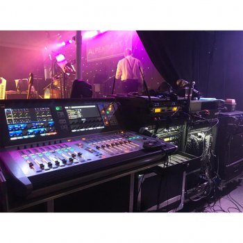 Soundcraft Vi1000 with Vi Rack