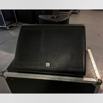 Martin Audio LE1500 L/R Pair