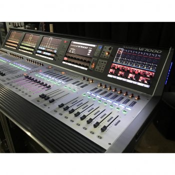 Soundcraft Vi7000